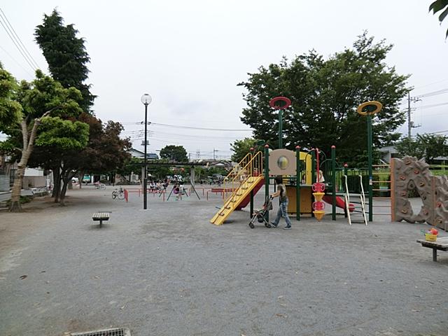 park. 440m to heavy rapids park