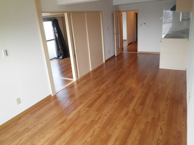 Living and room