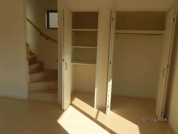 Living. Detached interior introspection Pictures - Living living side of the housing. Happy is the breadth. 