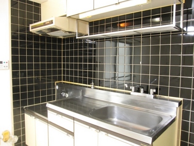 Kitchen. Get on even cooking in the spacious kitchen