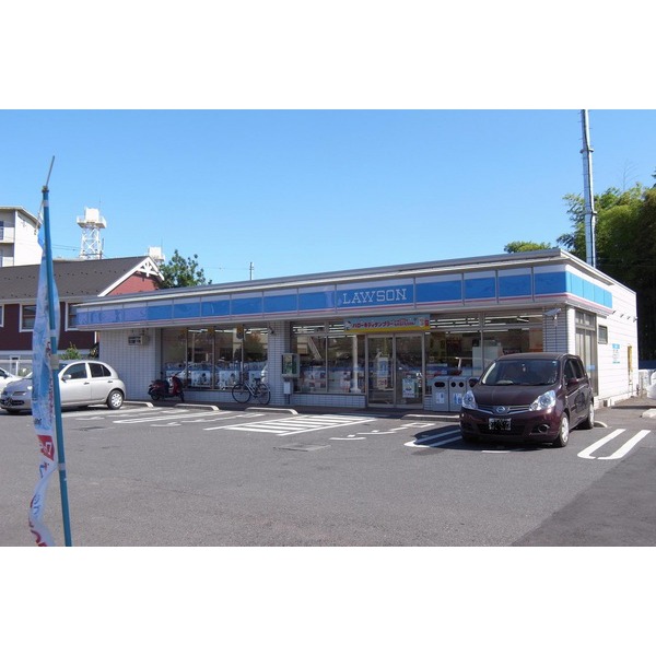 Convenience store. 970m until Lawson Saitama Oyaguchi store (convenience store)