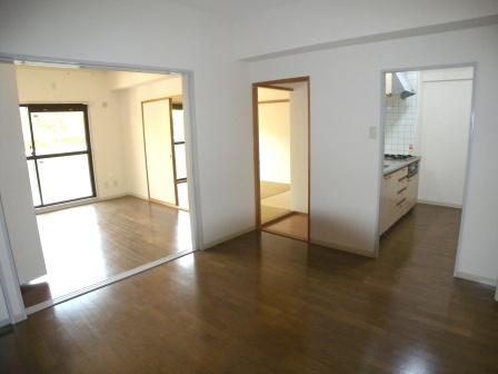 Living and room