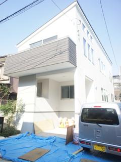 Local appearance photo. Local (11 May 2013) Shooting 1 Building