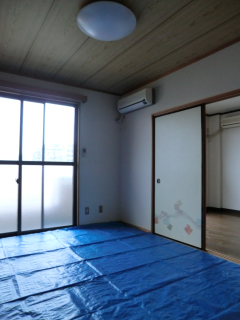 Living and room