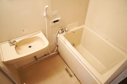 Bath.  ※ It is a photograph of the same type. And current state priority. 