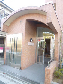 Building appearance. Entrance is.
