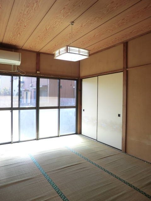 Living and room