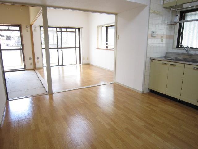 Living and room