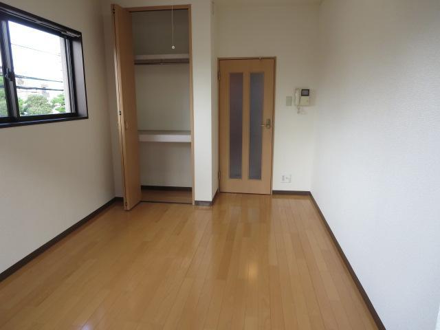 Other room space