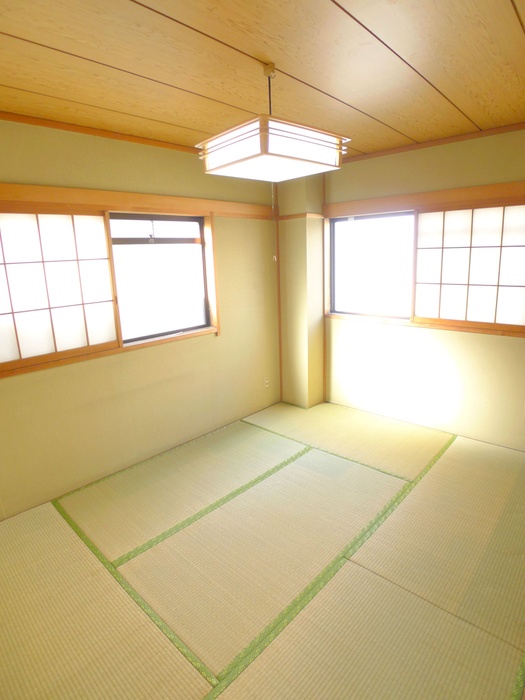 Living and room