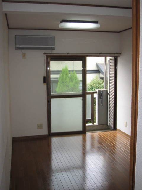 Living and room. Indoor photo