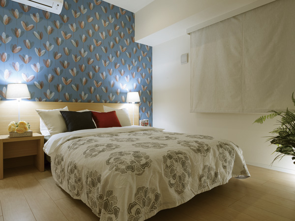 Interior.  [Master bedroom] In clear some breadth, Space to relax relaxedly.