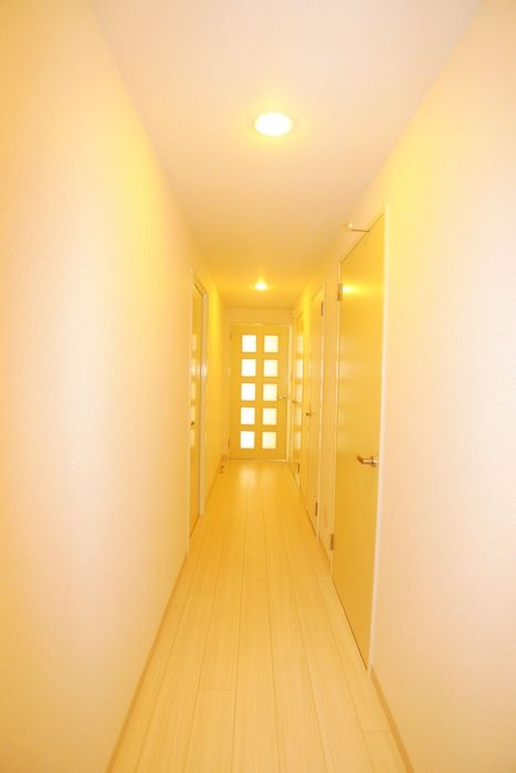 Other room space. Corridor