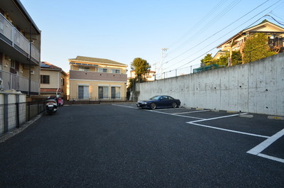 Parking lot