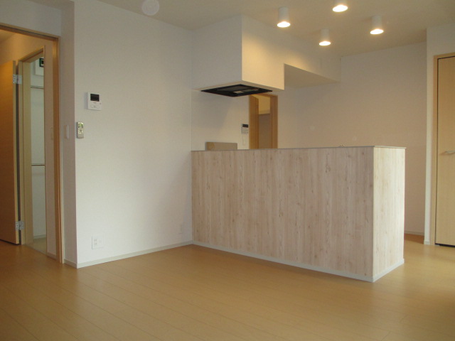 Living and room. The same type room photo