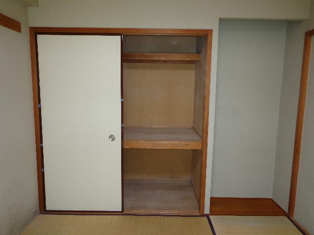 Receipt. ☆ Storage space of the Japanese-style room ☆