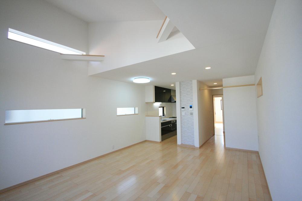 Living. Indoor (September 2013) Shooting