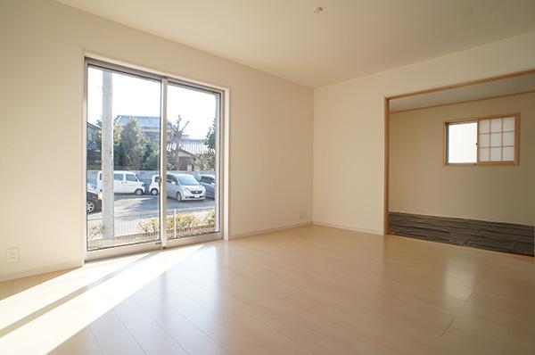 Living. Indoor (12 May 2013) Shooting 1 Building