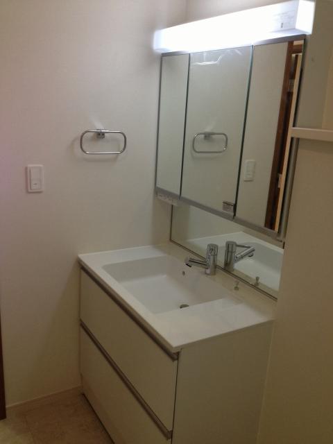 Same specifications photos (Other introspection). Same specifications