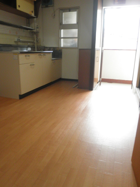 Living and room