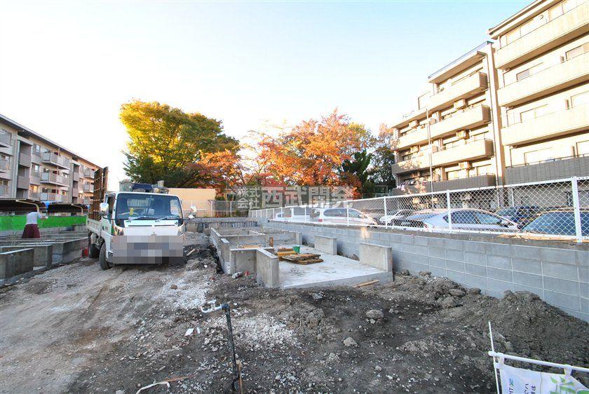 Local appearance photo. Local (11 May 2013) Shooting