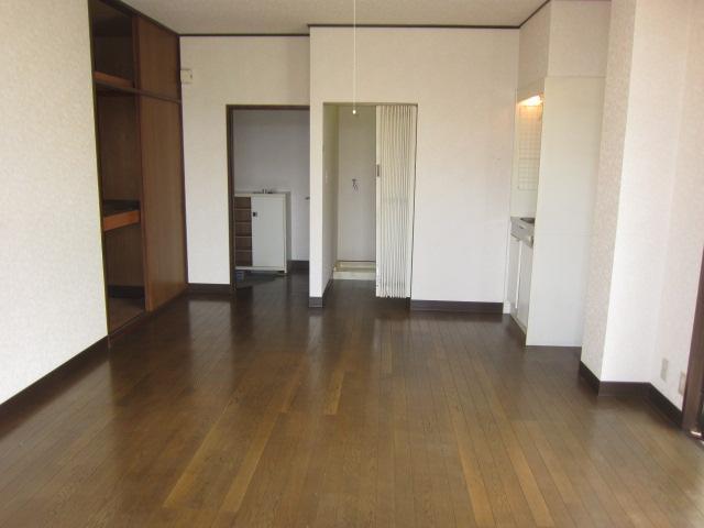 Other room space