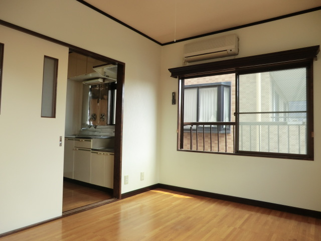 Living and room