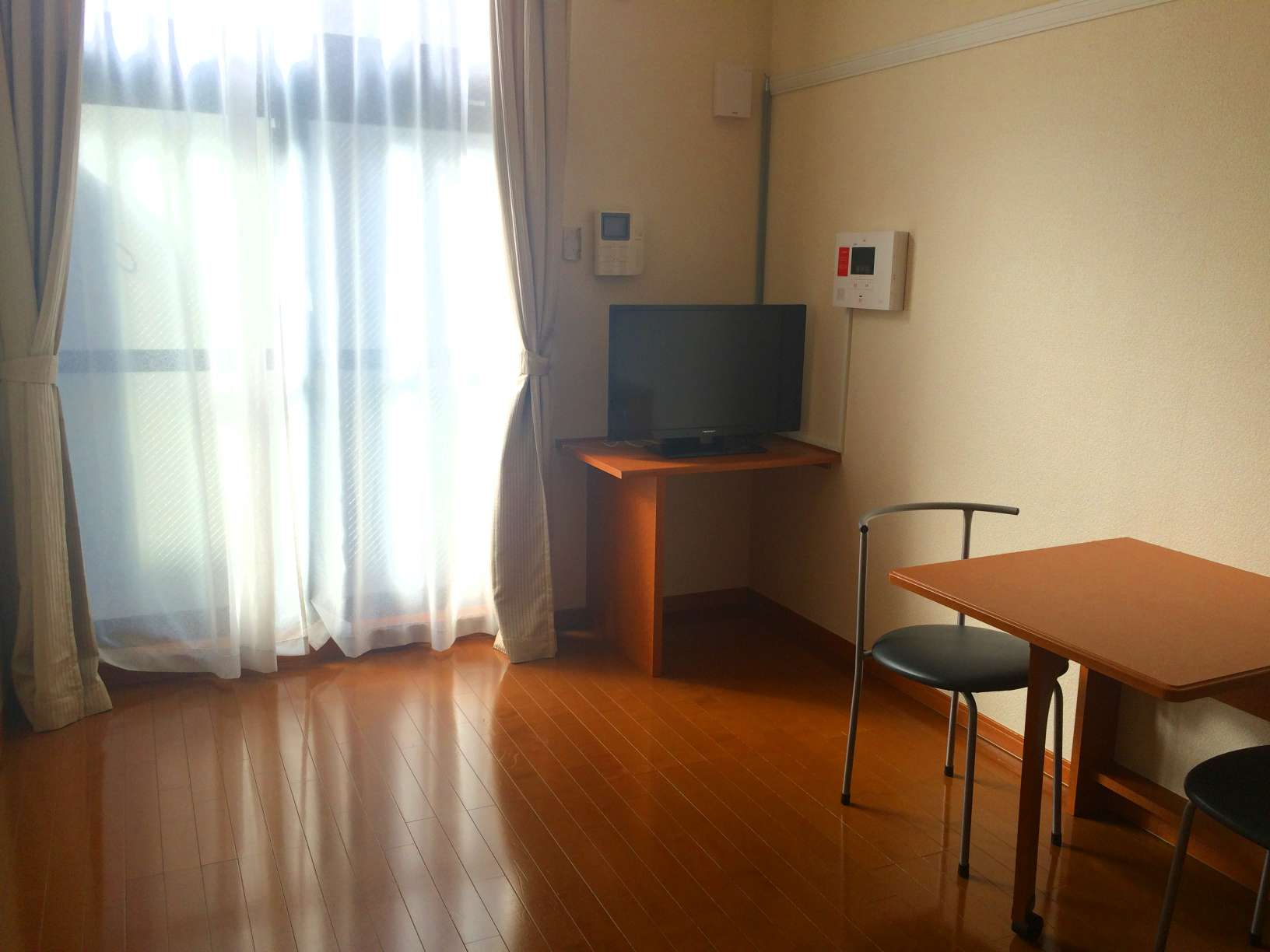 Living and room