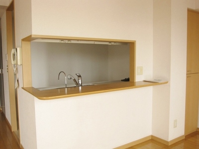 Kitchen. Face-to-face