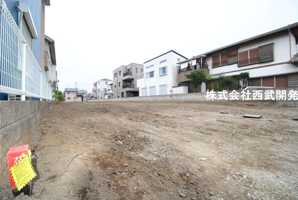 Local land photo. Local (10 May 2013) Shooting