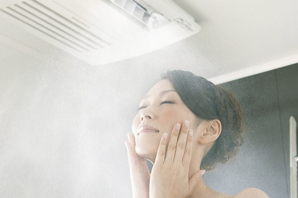  [Mist sauna] Since the easy-to-refresh in the (same specifications) home, Equipment that will support the people busy in child-rearing and work