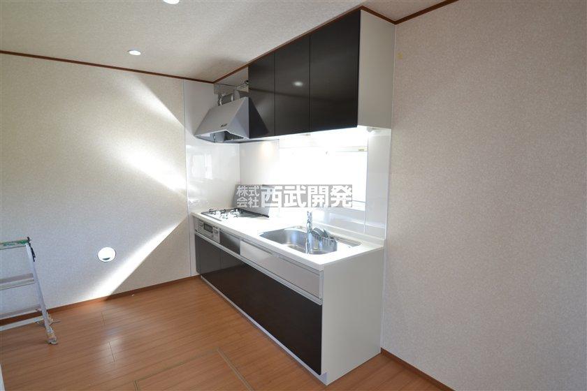 Kitchen. Building 3 (November 2013) Shooting