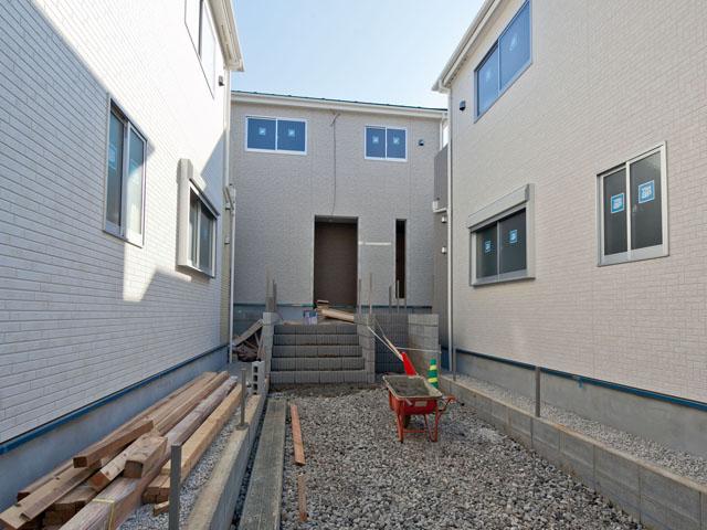 Other local. ■ Building 3 _2580 ten thousand!