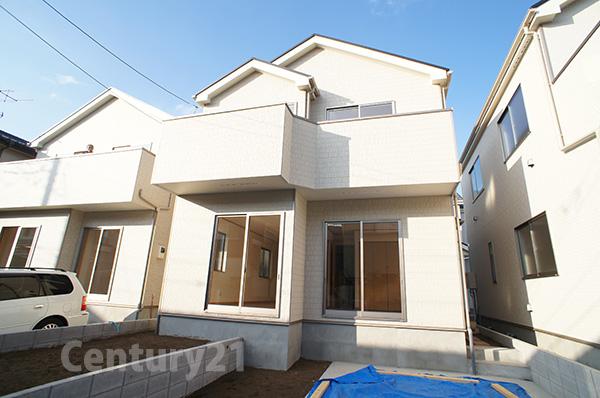 Local appearance photo. Local (12 May 2013) Shooting D Building