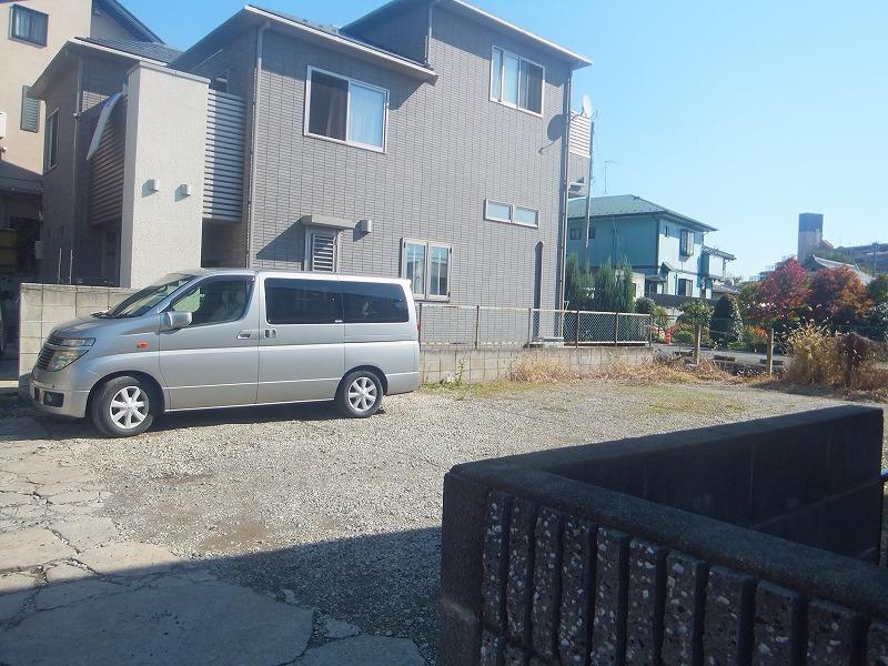 Local land photo. Local (11 May 2013) Shooting