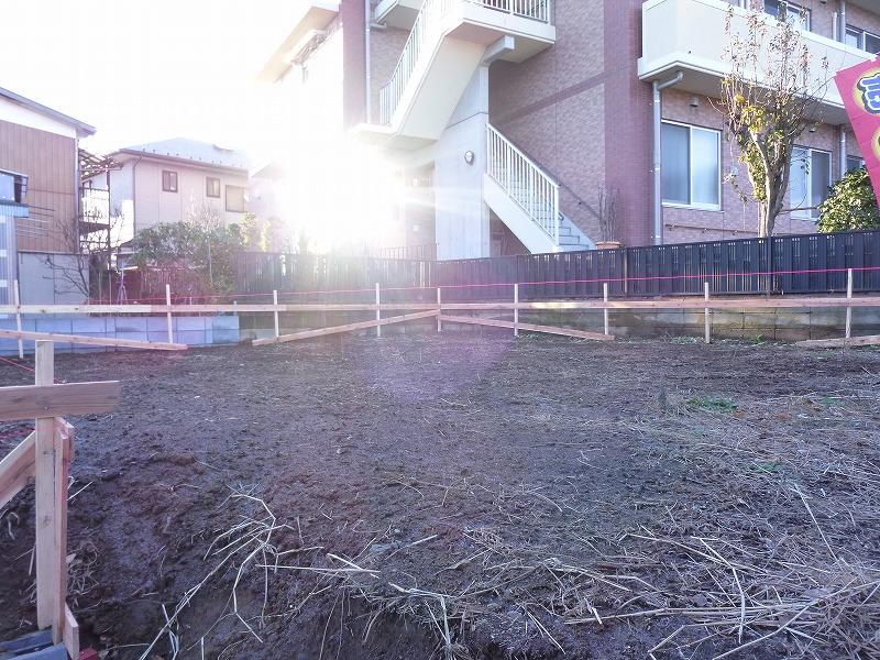 Local appearance photo. Local (12 May 2013) Shooting