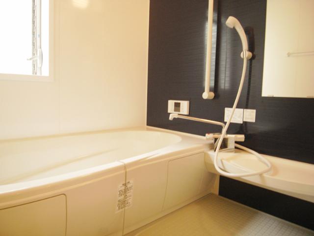 Same specifications photo (bathroom). Same specifications