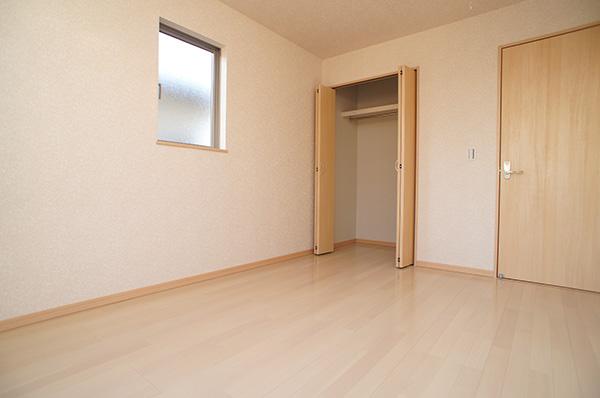 Non-living room. Indoor (12 May 2013) Shooting 1 Building