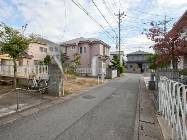 Local photos, including front road