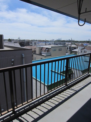 View. It is good scenery is the view from the fourth floor