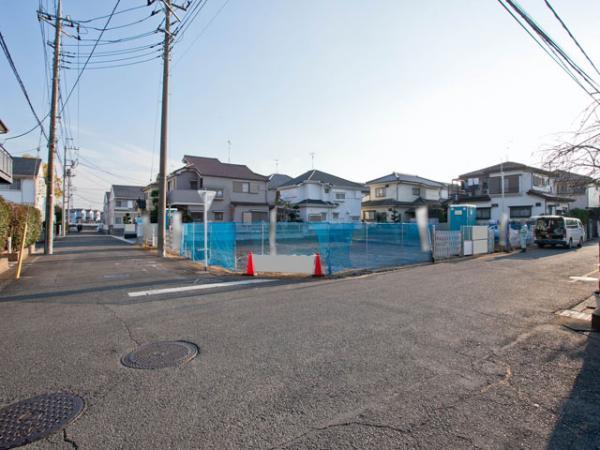 Local photos, including front road