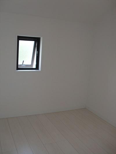 Receipt. It can store plenty.