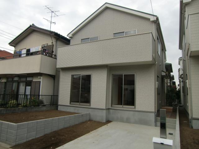 Local appearance photo. December 2013 shooting