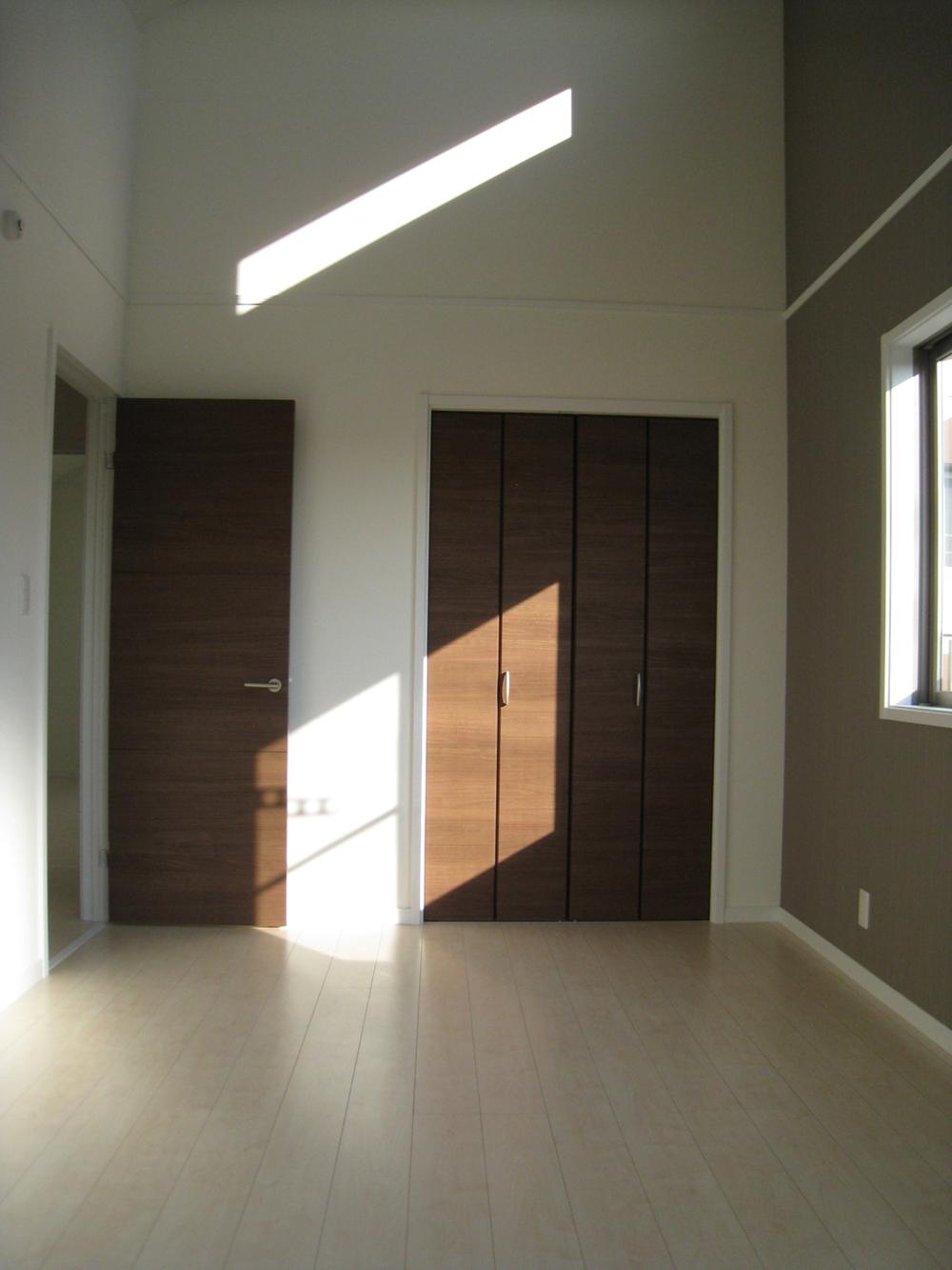 Non-living room. Local (12 May 2013) Shooting