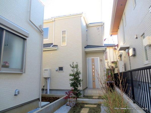 Local appearance photo. It is a site that privacy is protected