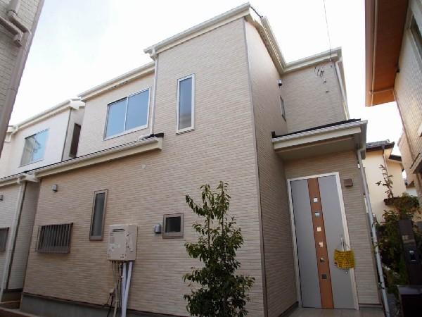 Local appearance photo