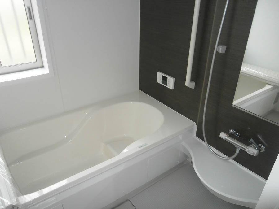 Bathroom. anytime, anywhere. To have received your contact can guide you ready within 30 minutes, We are ready at all times. Once it becomes the mind, To now.