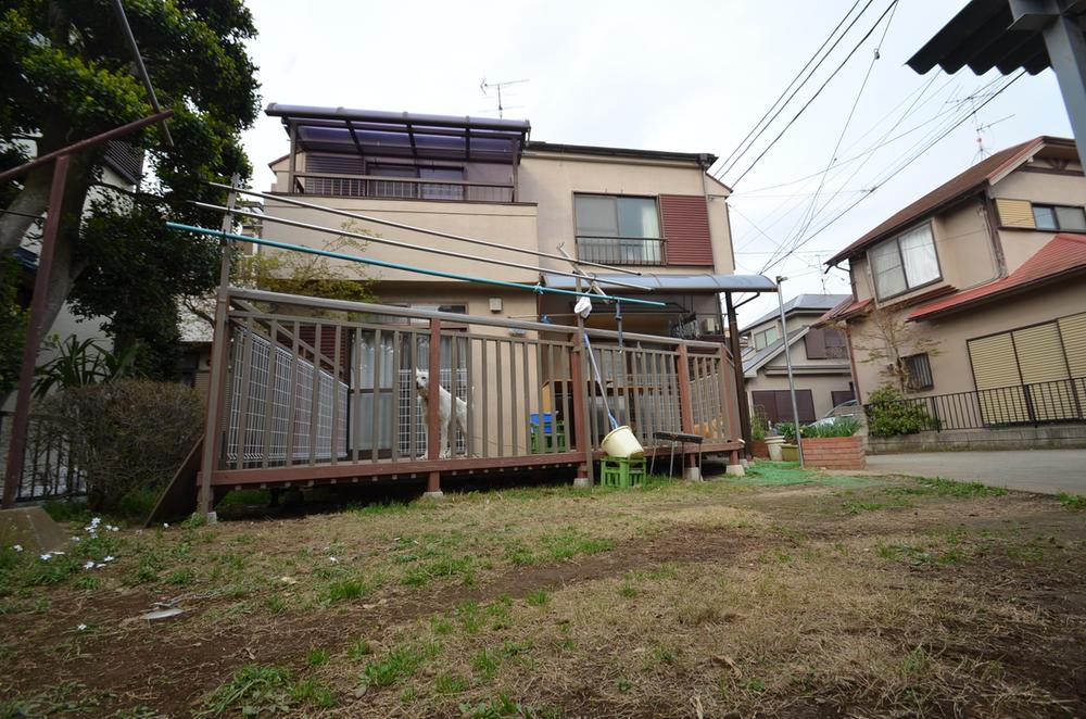 Local land photo. Local (April 2012) shooting