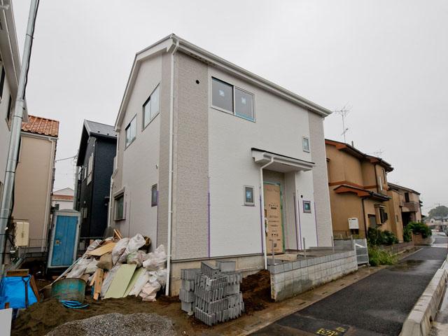 Other local. ● front road also comfortably spacious garage ~ ● to complete ~ ! We lowered the price!