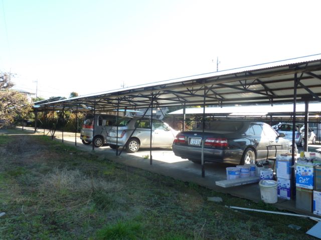 Other Equipment. 6,000 yen covered parking in the property next door (10 meters position)